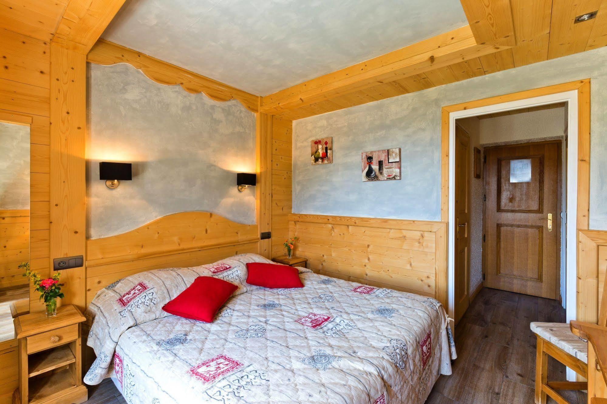 Logis Hotel&Spa Beau-Site Saint-Jean-de-Sixt Exterior foto