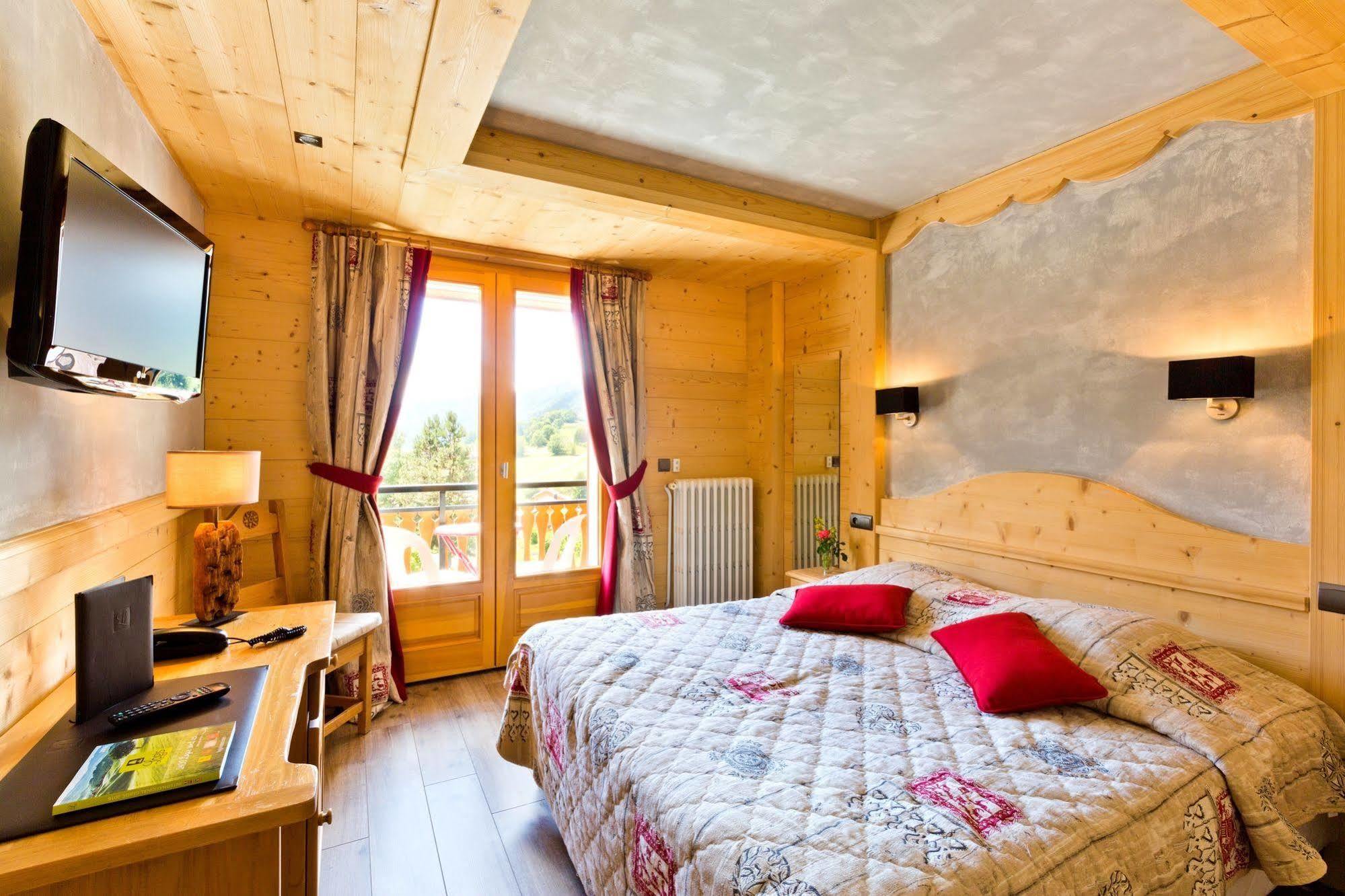 Logis Hotel&Spa Beau-Site Saint-Jean-de-Sixt Exterior foto