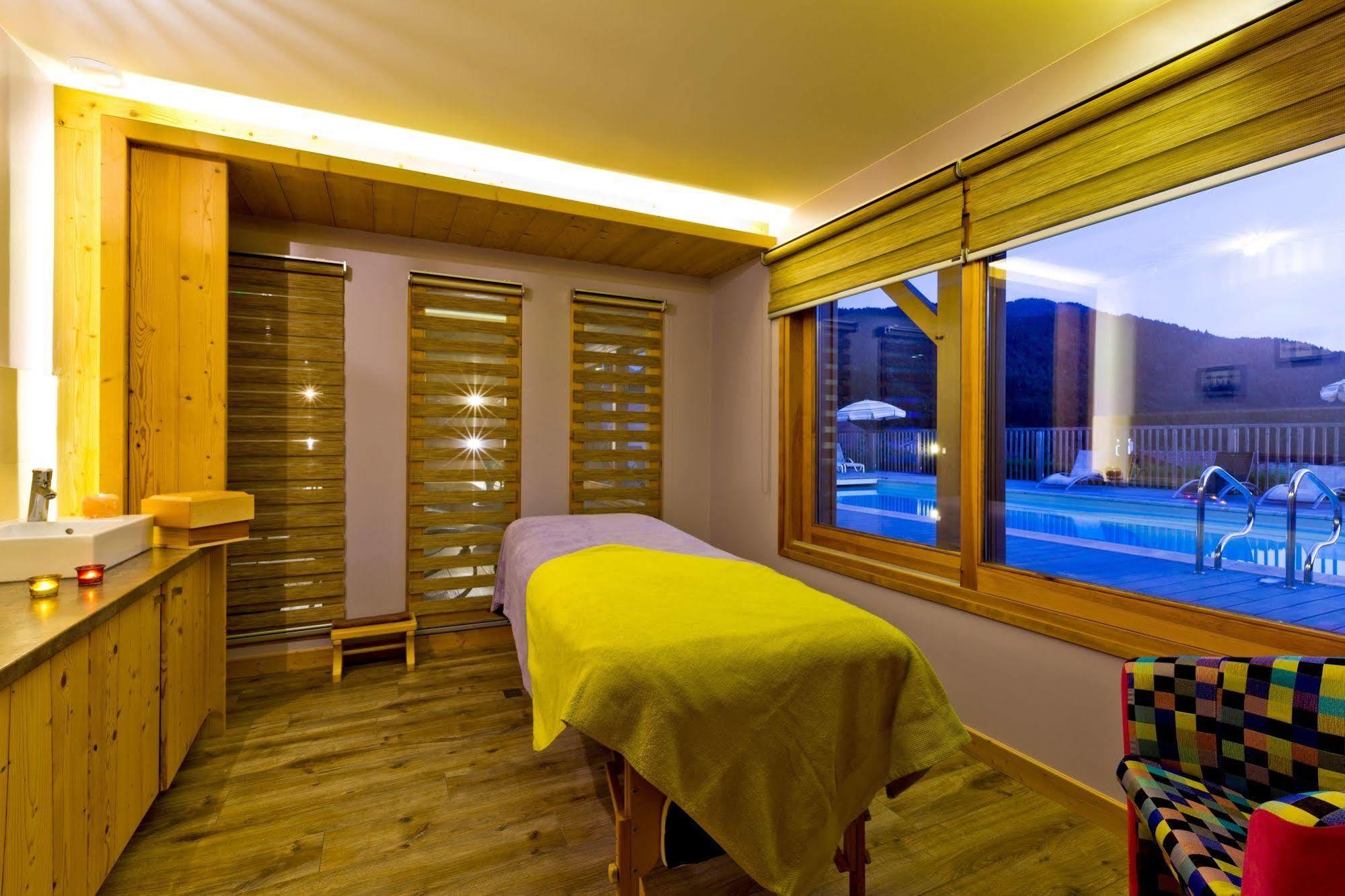 Logis Hotel&Spa Beau-Site Saint-Jean-de-Sixt Exterior foto